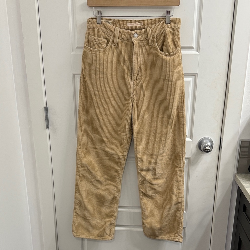Levi Ribcage Straight Ankle Size 28 High Rise Corduroy Tan